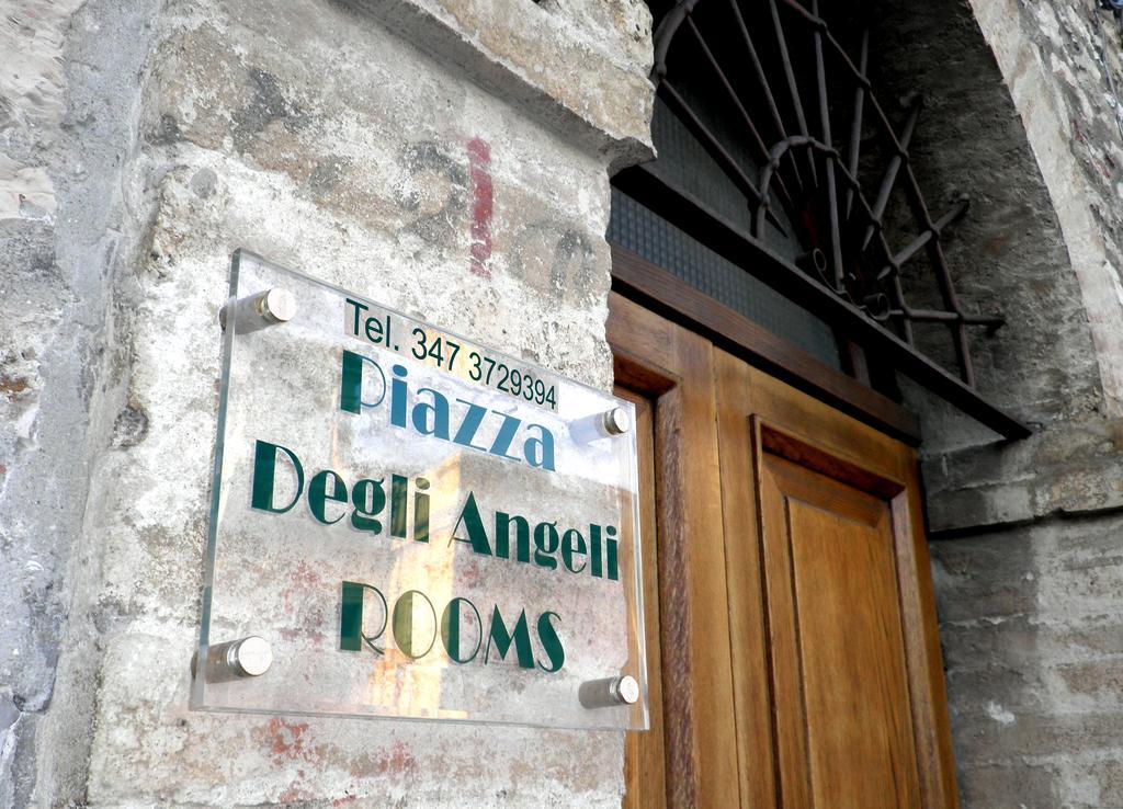 Piazza Degli Angeli Hotel Assisi Bagian luar foto